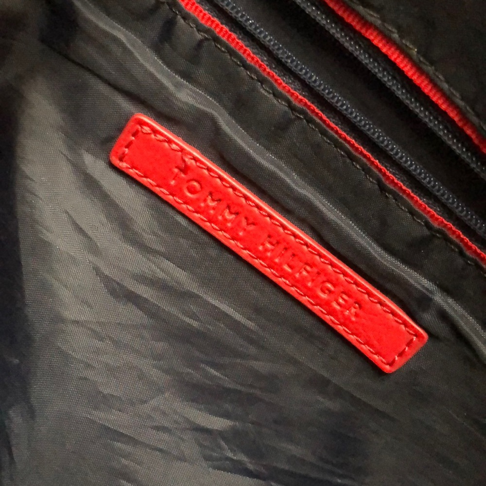 Tommy Purse - Picture 6 of 8